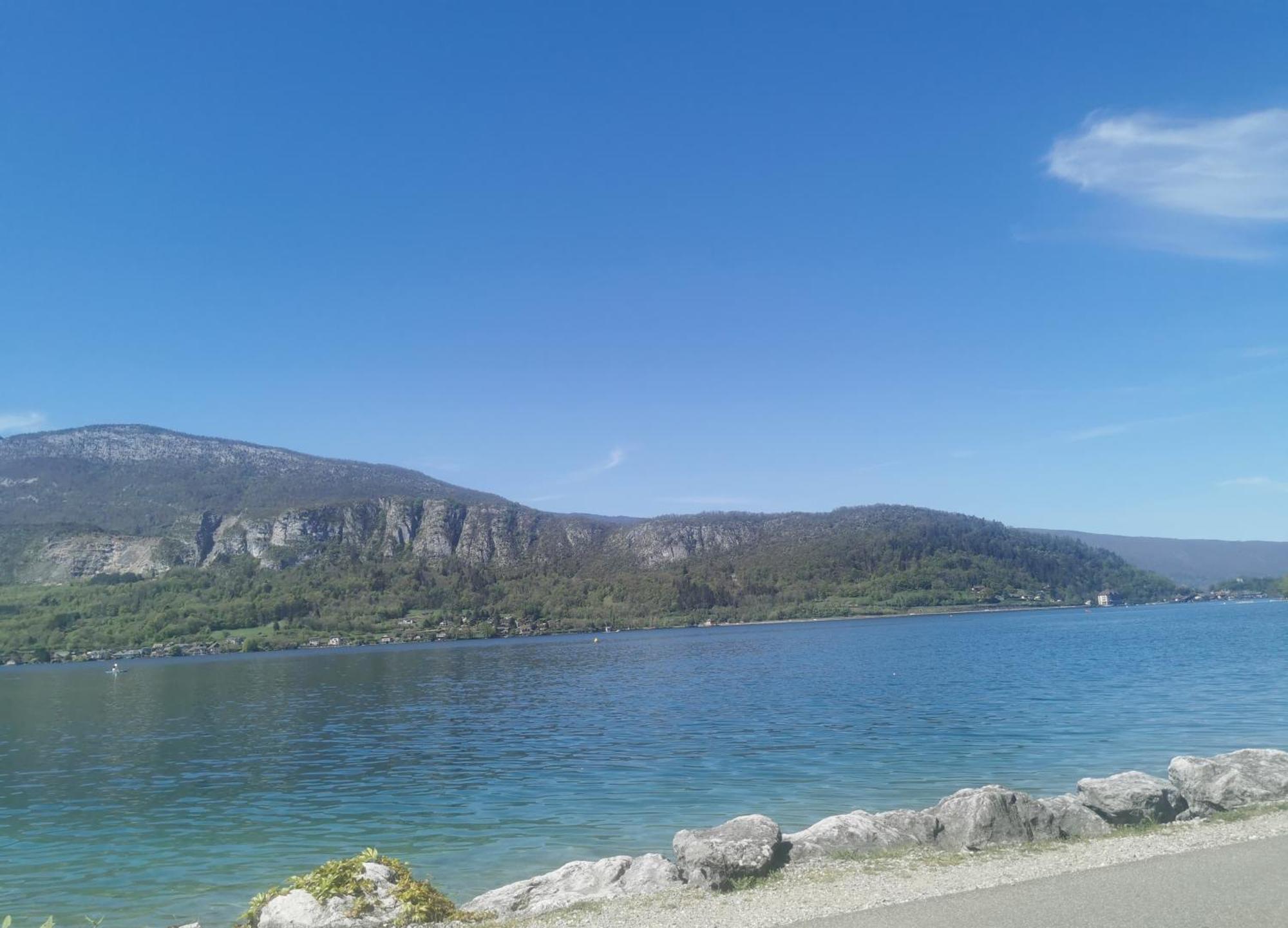 Charmant Appartement A 1 Minute Du Lac Annecy Kültér fotó